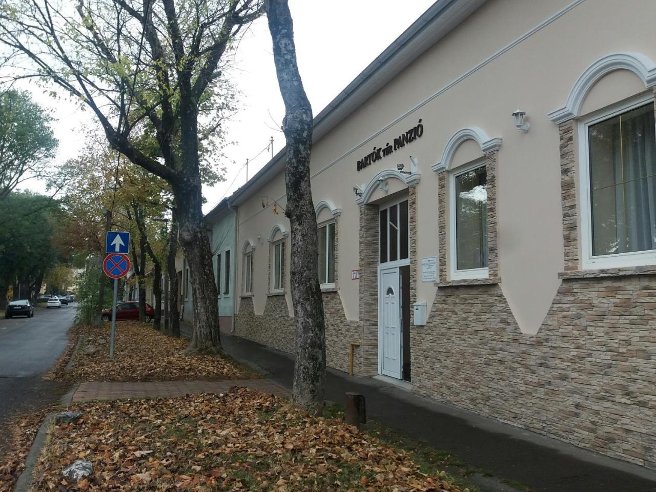 에게르 Bartok Ter Panzio B&B 외부 사진